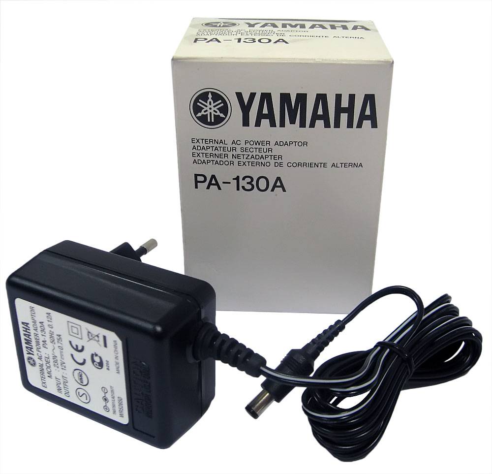 Блоки питания yamaha. Адаптером питания Yamaha pa-130a.. Блок питания Yamaha pa-130а. Yamaha AC Adapter pa-130b. Блок питания для Yamaha pa-300.