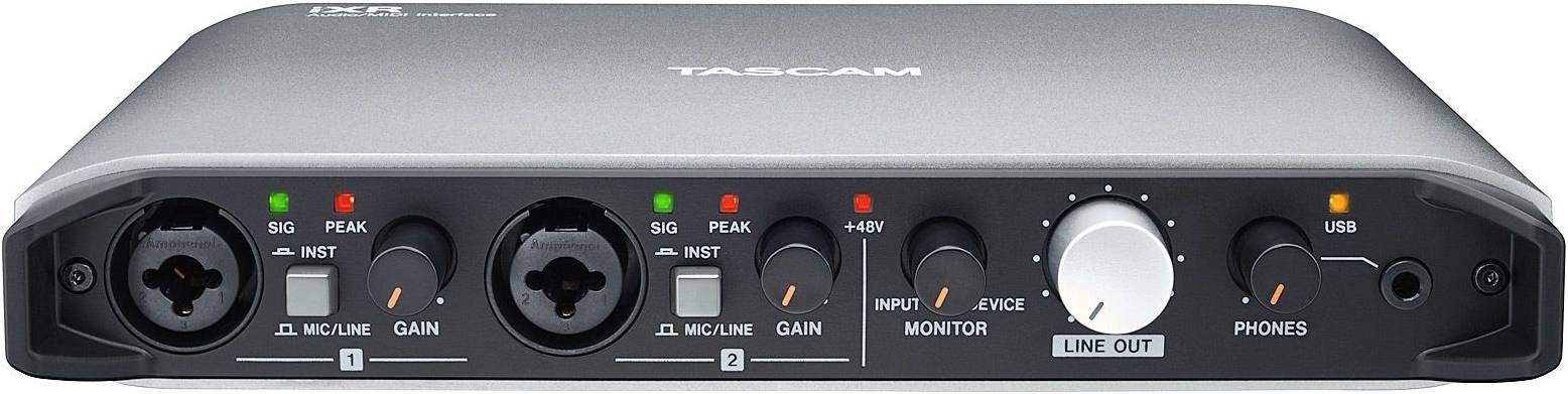   TASCAM iXR